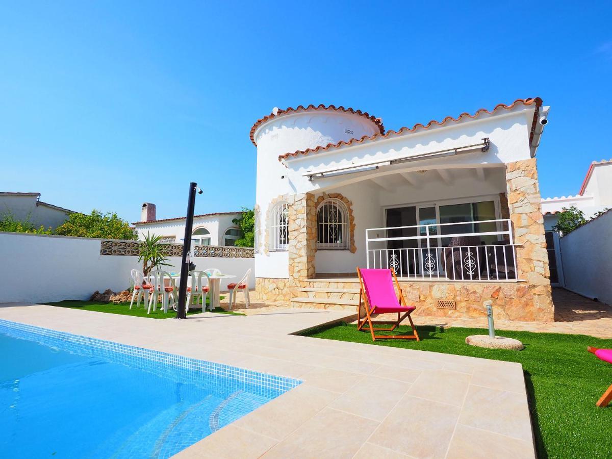 Holiday Home Alberes By Interhome Empuriabrava Exterior foto